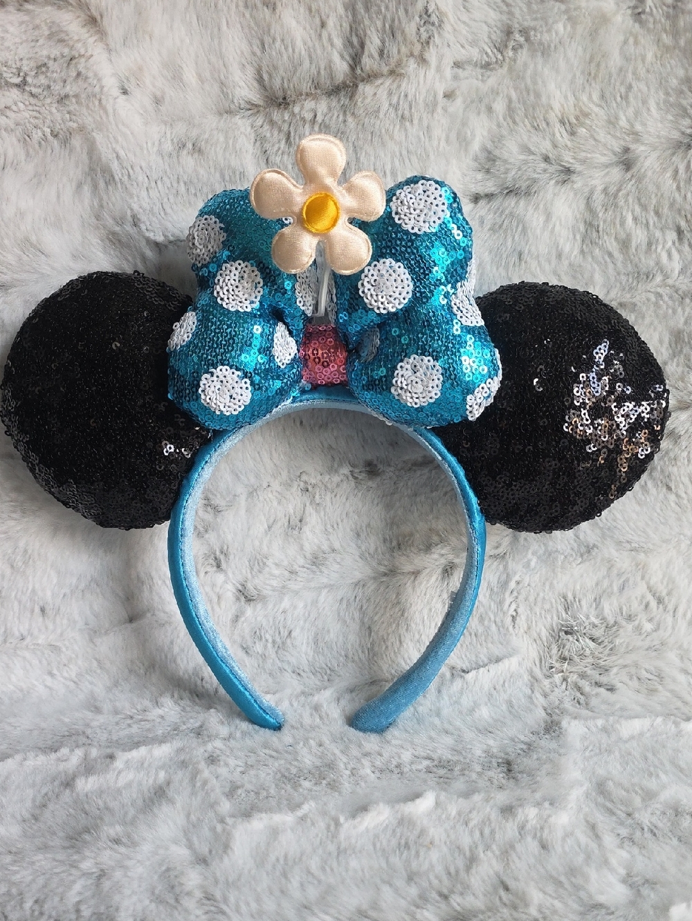 Sequined Classic Minnie Mouse Ear Headband
